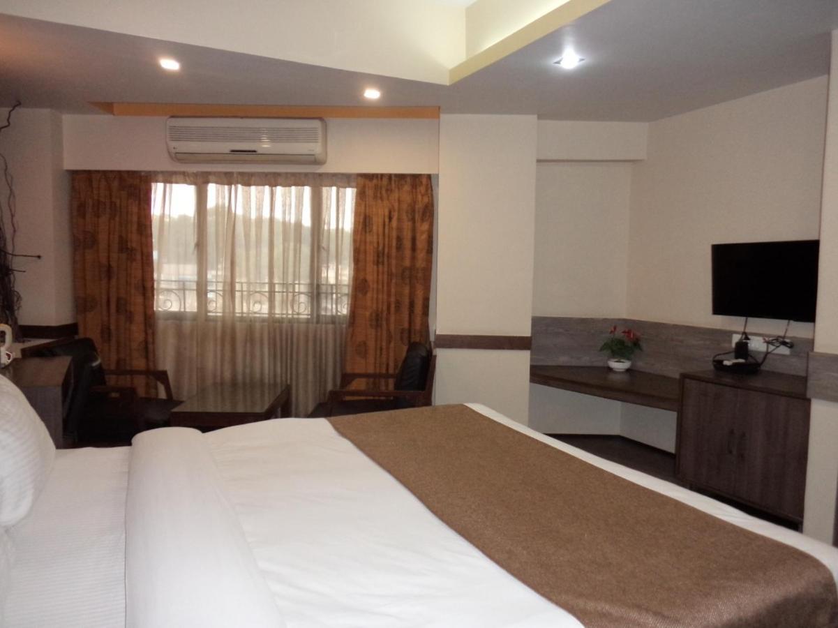 Hotel Majestic Shillong Eksteriør billede
