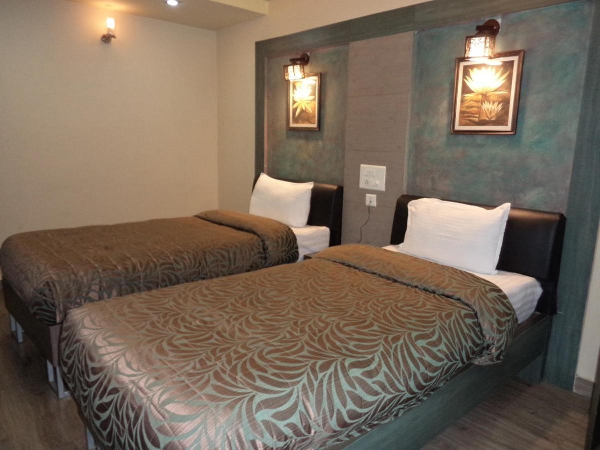 Hotel Majestic Shillong Eksteriør billede
