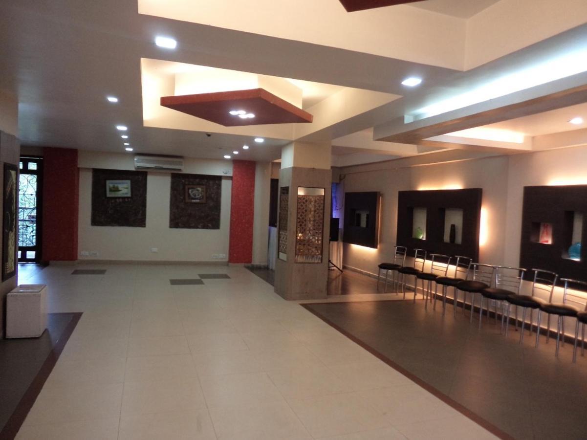 Hotel Majestic Shillong Eksteriør billede