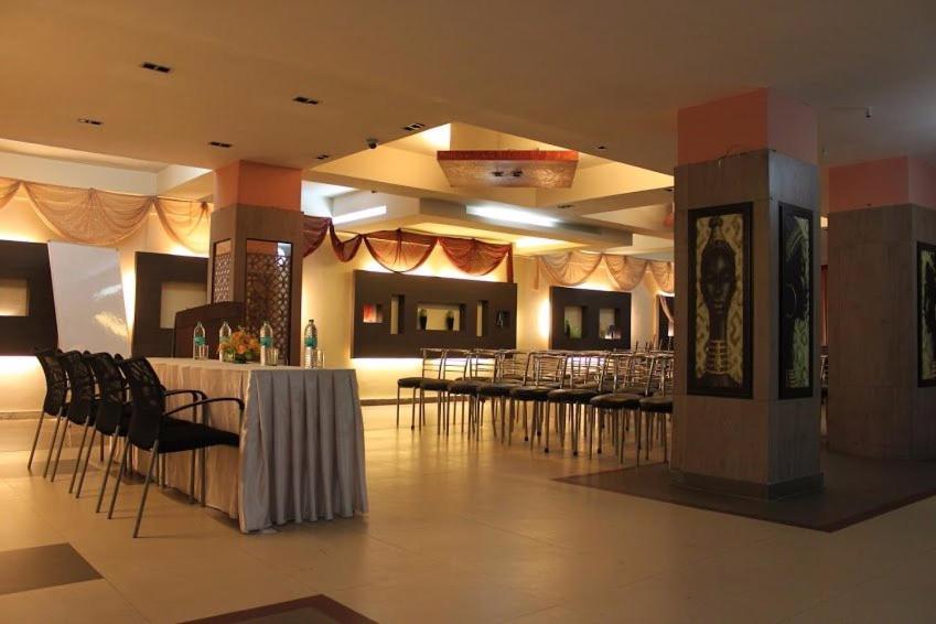 Hotel Majestic Shillong Eksteriør billede